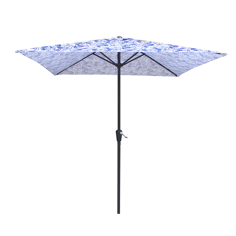 Může patio deštníky odolávat silným větrům?